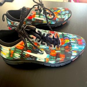 Nike Free 5.0 Trainer Fit 4 City Lights Women’s 6 Running Sneaker Athletic.